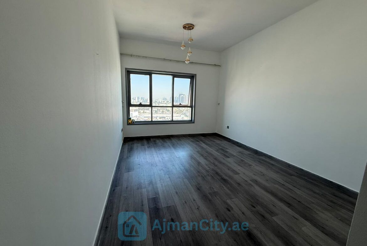 Flat for rent in Cornish tower