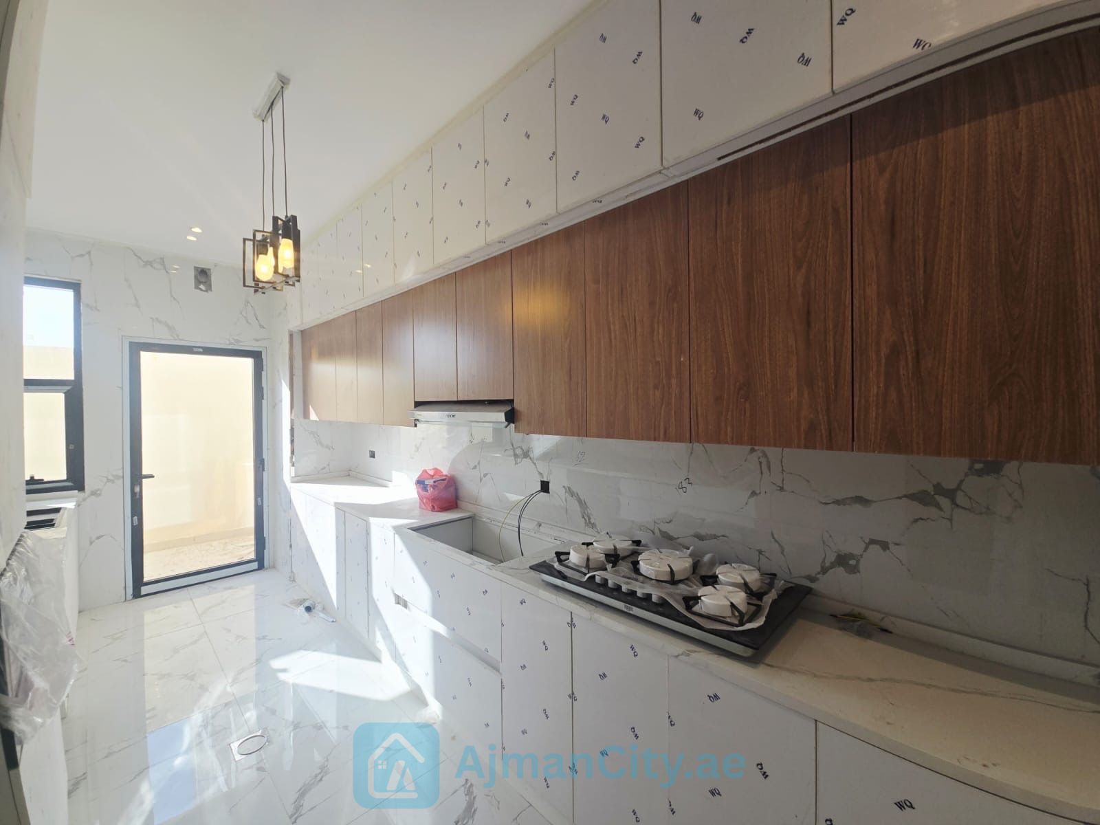 Villa has 5 master bedrooms