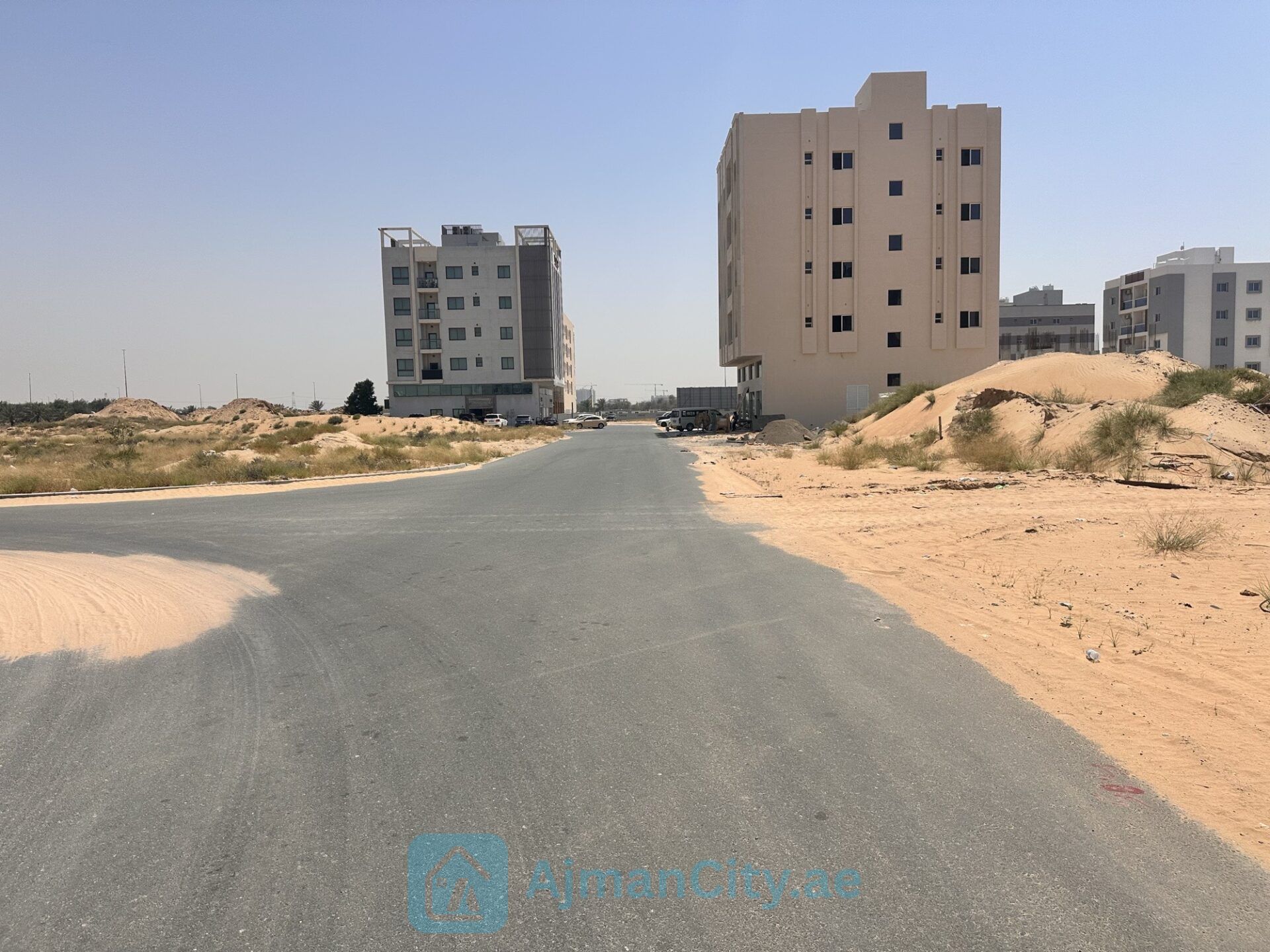 اراضي تجارية للبيع في عجمان