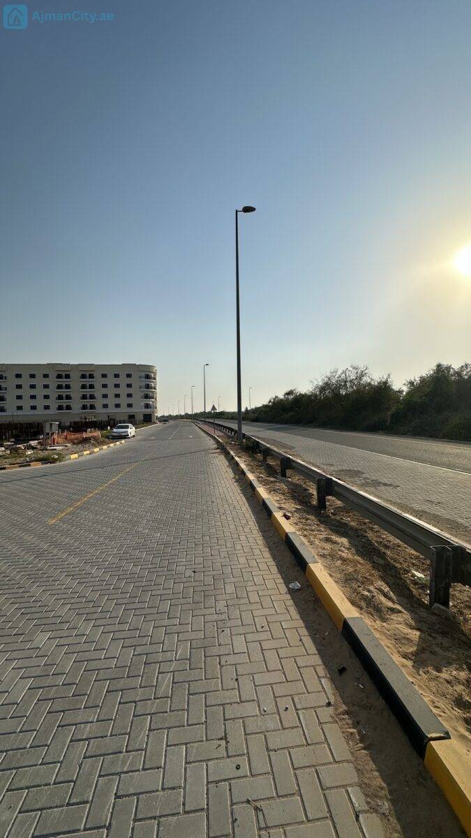 للبيع ارض بالزاهية 1 – عجمان