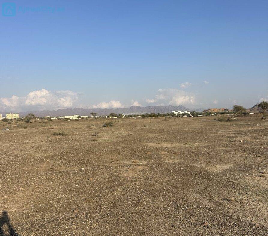 للبيع ارض بالمنامة حوض 14 – عجمان