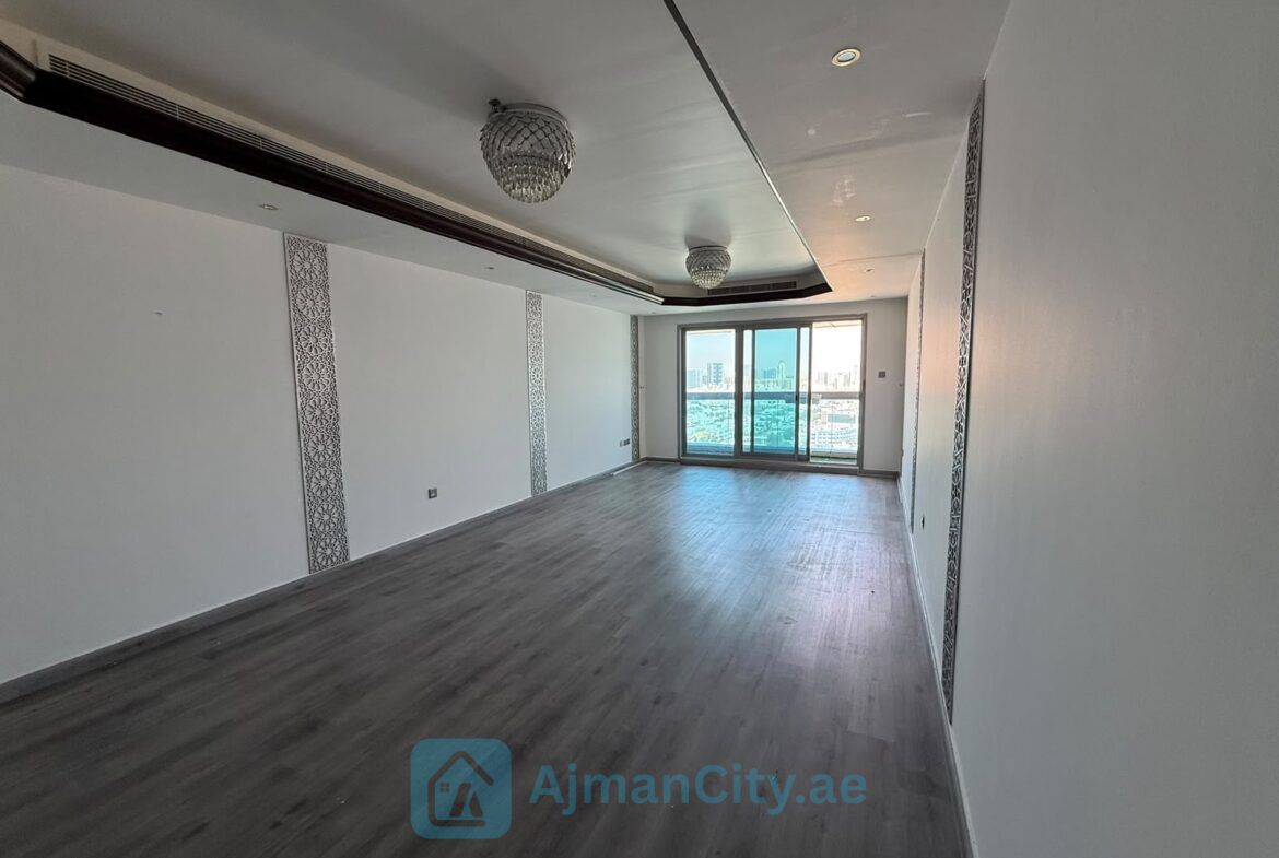 Flat for rent in Cornish tower