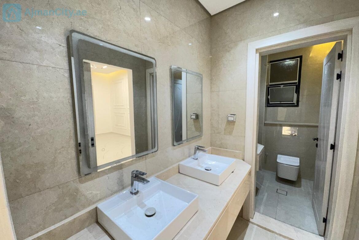 فيلا فاخرة للبيع في الزاهية عجمان | 5 غرف ماستر | تملك حر | شامل التسجيل