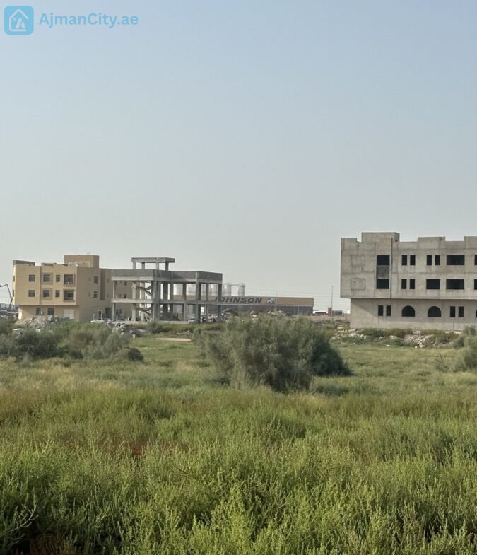 للبيع ارض بالجرف الصناعية 2 -عجمان