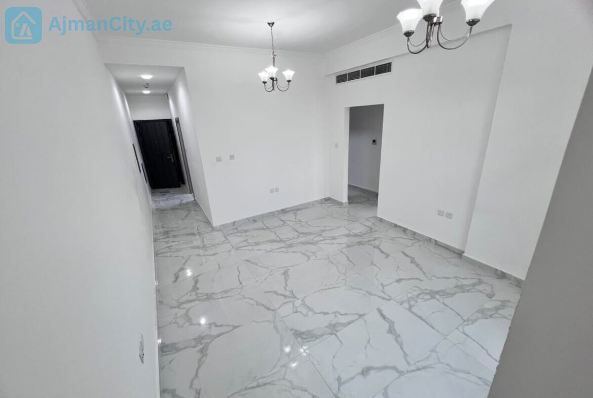 تشطيبات حديثة، ثاني ساكن، 2 حمام، إطلالة بانوراما، تكييف مركزي، صيانة على المالك، وموقع قريب من الخدمات.