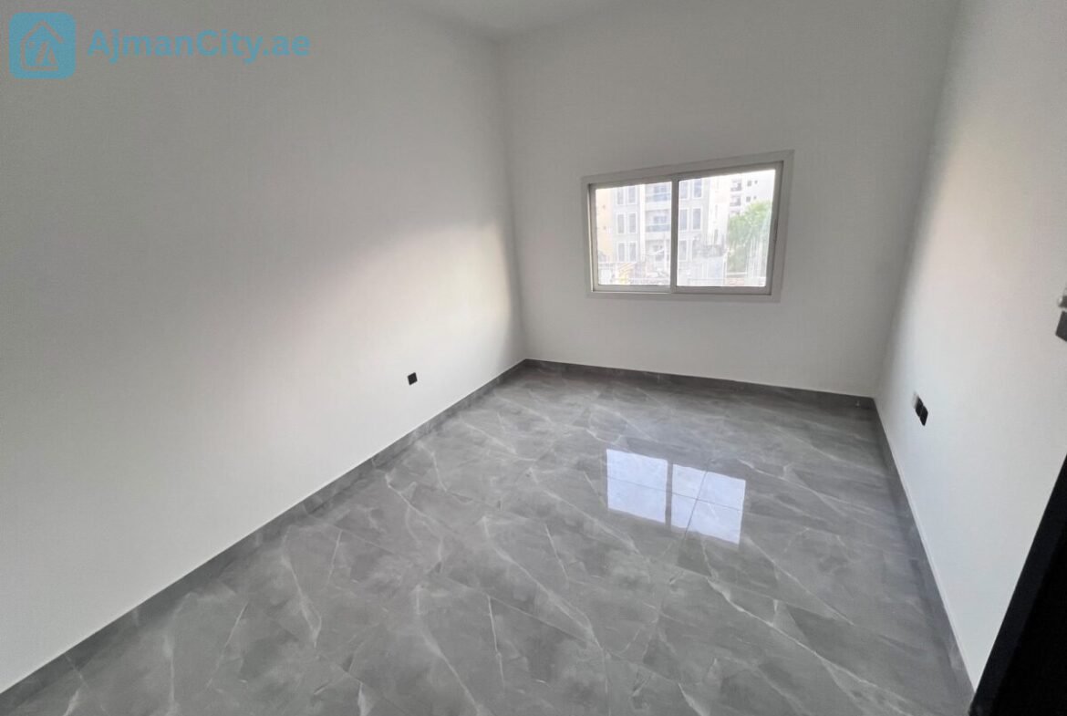 First resident in Al-Aliyah, spacious room and lounge, master room, balcony, free maintenance