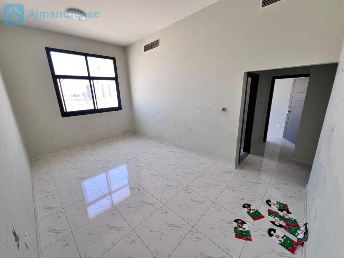 مساحة كبيرة، ثاني ساكن، غرفة ماستر، 2 حمام، بلكونة، تكييف مركزي، صيانة كاملة وموقع قريب من الخدمات.