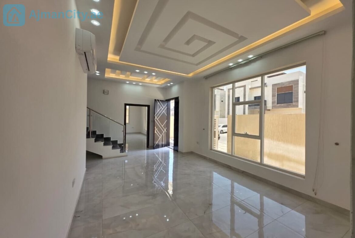 ️ 5 غرف ماستر | مجلس | صالتان | غرفة خادمة | حوش واسع | 120,000 درهم | 4 دفعات
