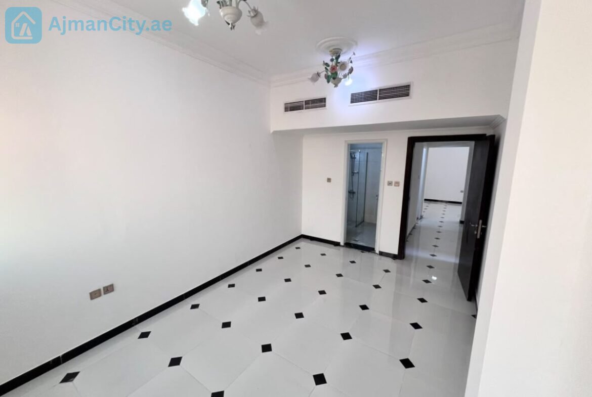 شقة غرفتين وصالة للإيجار السنوي منطقه الروضة 3قريبه من سوبر ماركت التله