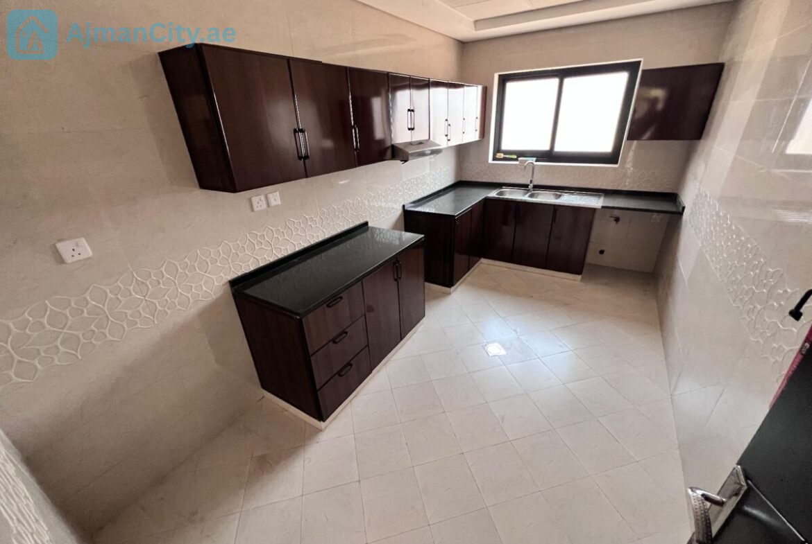 فرصة مميزة للسكن في موقع راقٍ بالقرب من البيت المتوحد، مع تشطيبات حديثة ومساحات مريحة للعائلات.