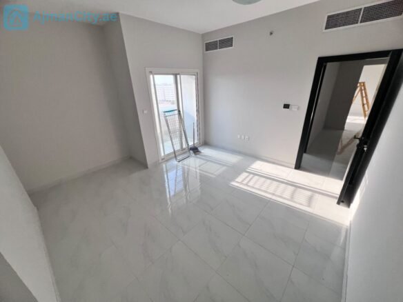 الجرف 3 – عجمان فرصة مميزة للسكن في موقع حيوي بالقرب من السوق الصيني، مع مساحة واسعة وتصميم عملي يناسب العائلات.