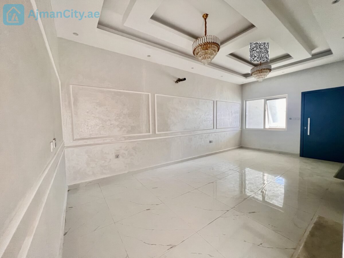 Four master bedrooms + maid’s roomMajlis, living room, and internal staircase to the roofLand area: 190 sq mBuilt-up area: approximately 3000 sq ftExcellent new price: 1,250,000Includes fees and registrationIncludes electricity and water feesVilla is on a street and alley