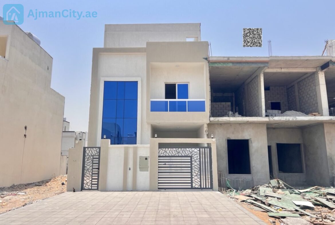 Four master bedrooms + maid’s roomMajlis, living room, and internal staircase to the roofLand area: 190 sq mBuilt-up area: approximately 3000 sq ftExcellent new price: 1,250,000Includes fees and registrationIncludes electricity and water feesVilla is on a street and alley