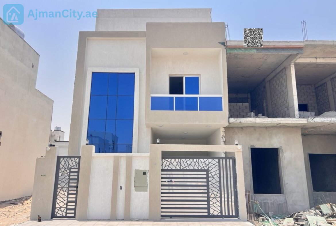 Four master bedrooms + maid’s roomMajlis, living room, and internal staircase to the roofLand area: 190 sq mBuilt-up area: approximately 3000 sq ftExcellent new price: 1,250,000Includes fees and registrationIncludes electricity and water feesVilla is on a street and alley