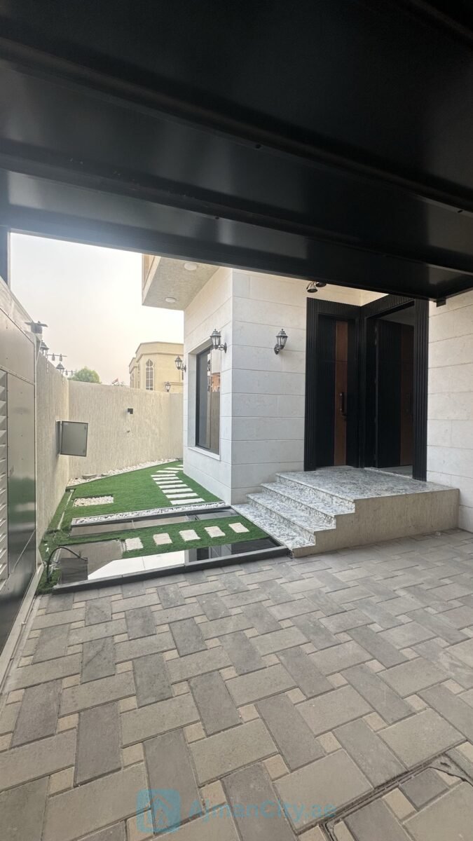 للبيع فيلا جديدة زاوية منطقة المويهات 2 – عجمان