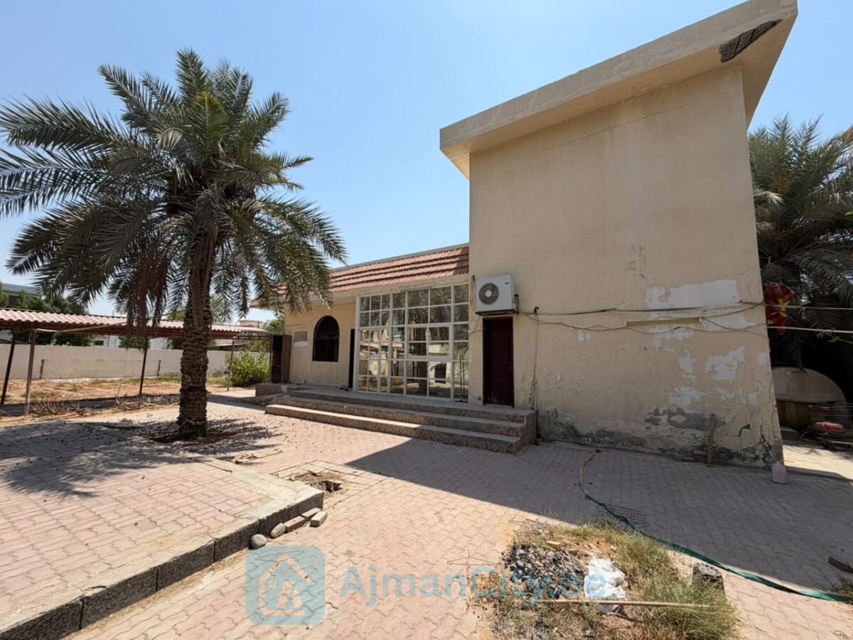 للإيجار بيت عربي تجاري في عجمان الروضة 3