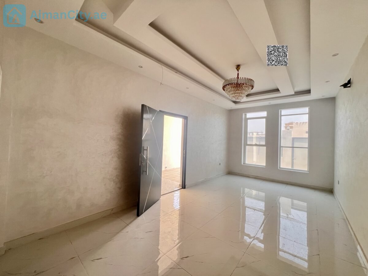 Four master bedrooms + maid’s roomMajlis, living room, and internal staircase to the roofLand area: 190 sq mBuilt-up area: approximately 3000 sq ftExcellent new price: 1,250,000Includes fees and registrationIncludes electricity and water feesVilla is on a street and alley