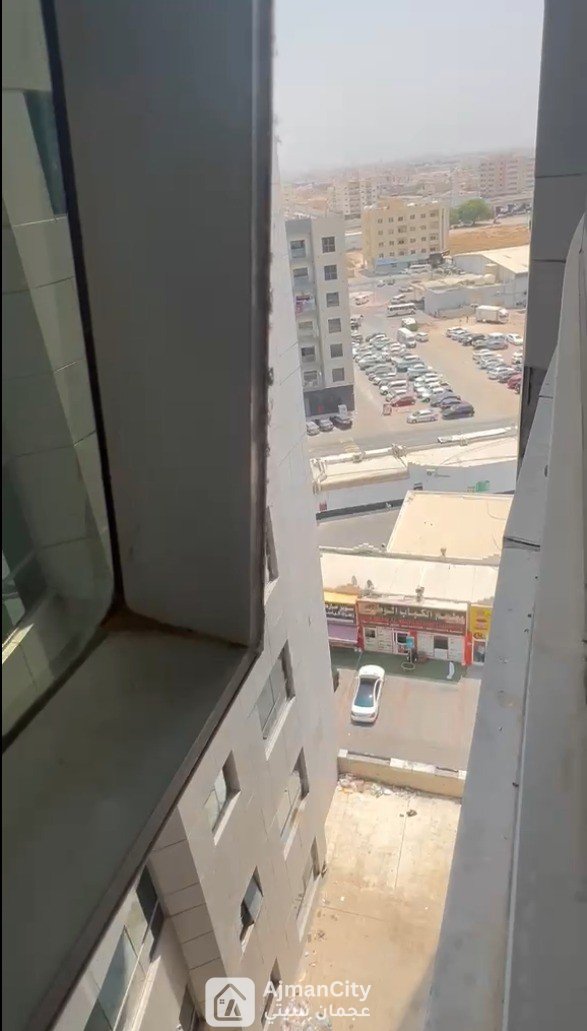 سعر مميز || جاهزه للسكن || تملك حر || شاغر || مفروشه || إطلالة مفتوحة جزئيًا