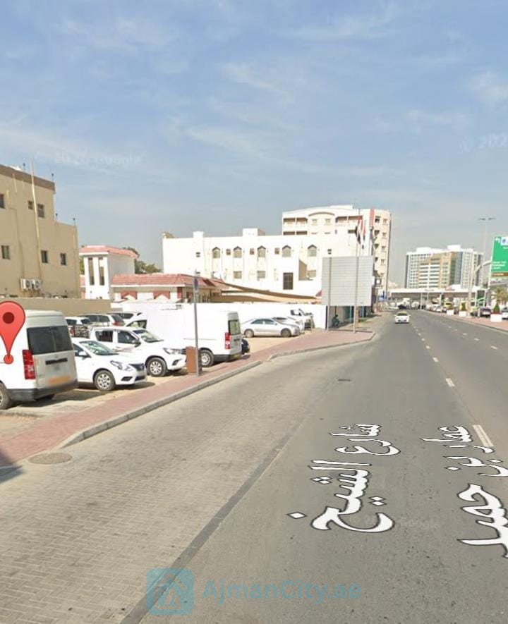 for investment commerical plot in the main road
