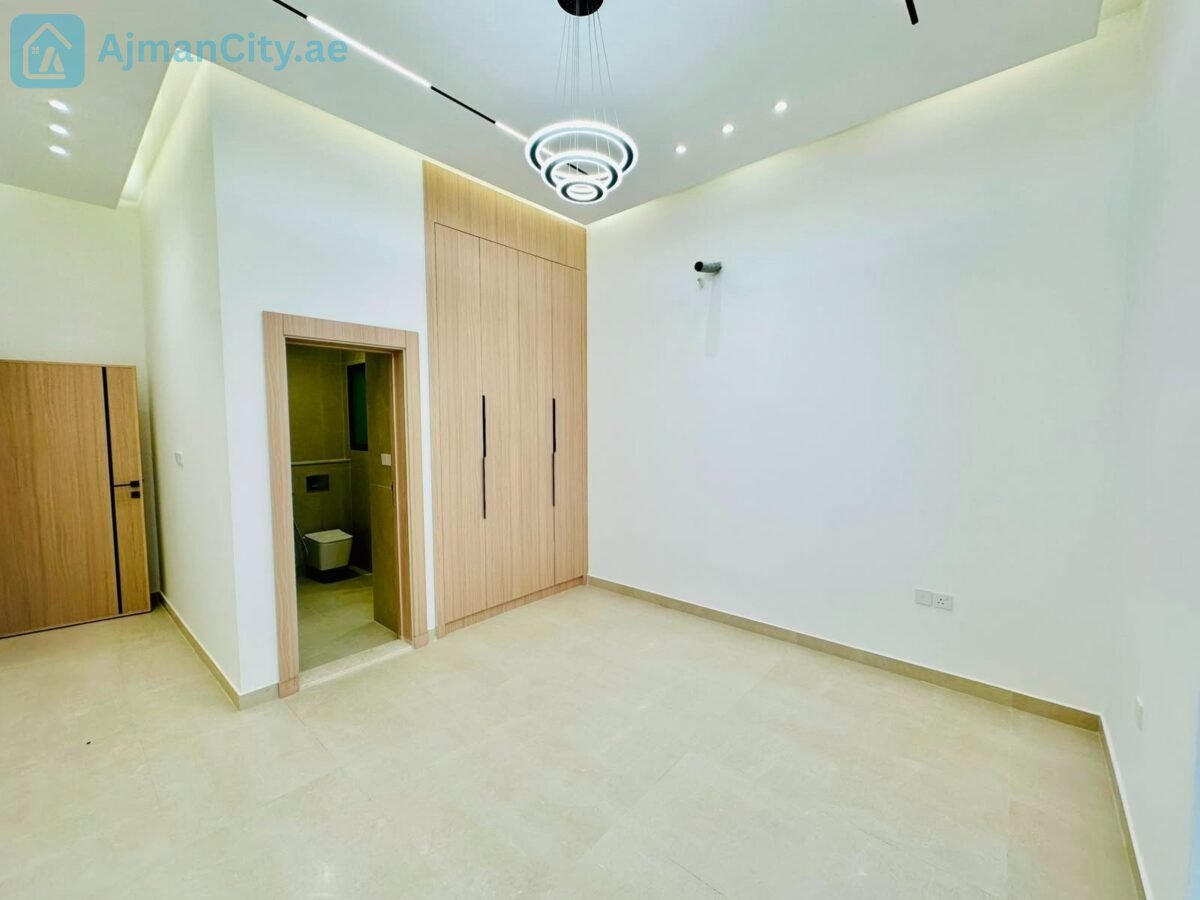 Villa for sale, freehold, open to all nationalities, at a special price. Villa for sale, freehold, open to all nationalities, at a special price.