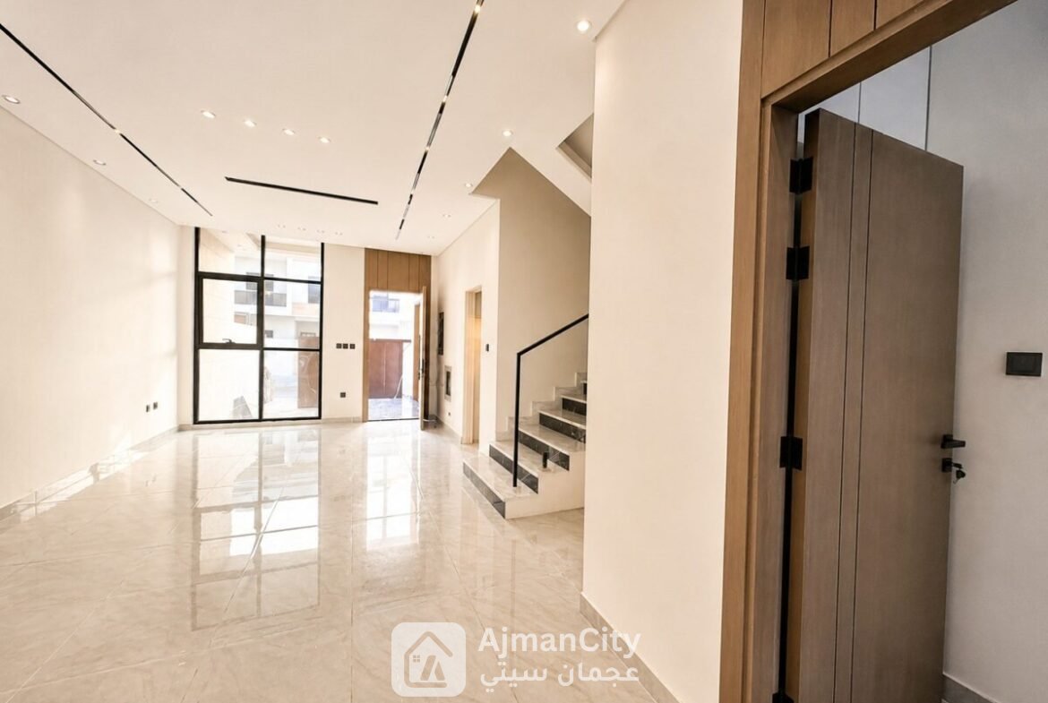 تاون هاوس للبيع – الحليو سنتر🏡
