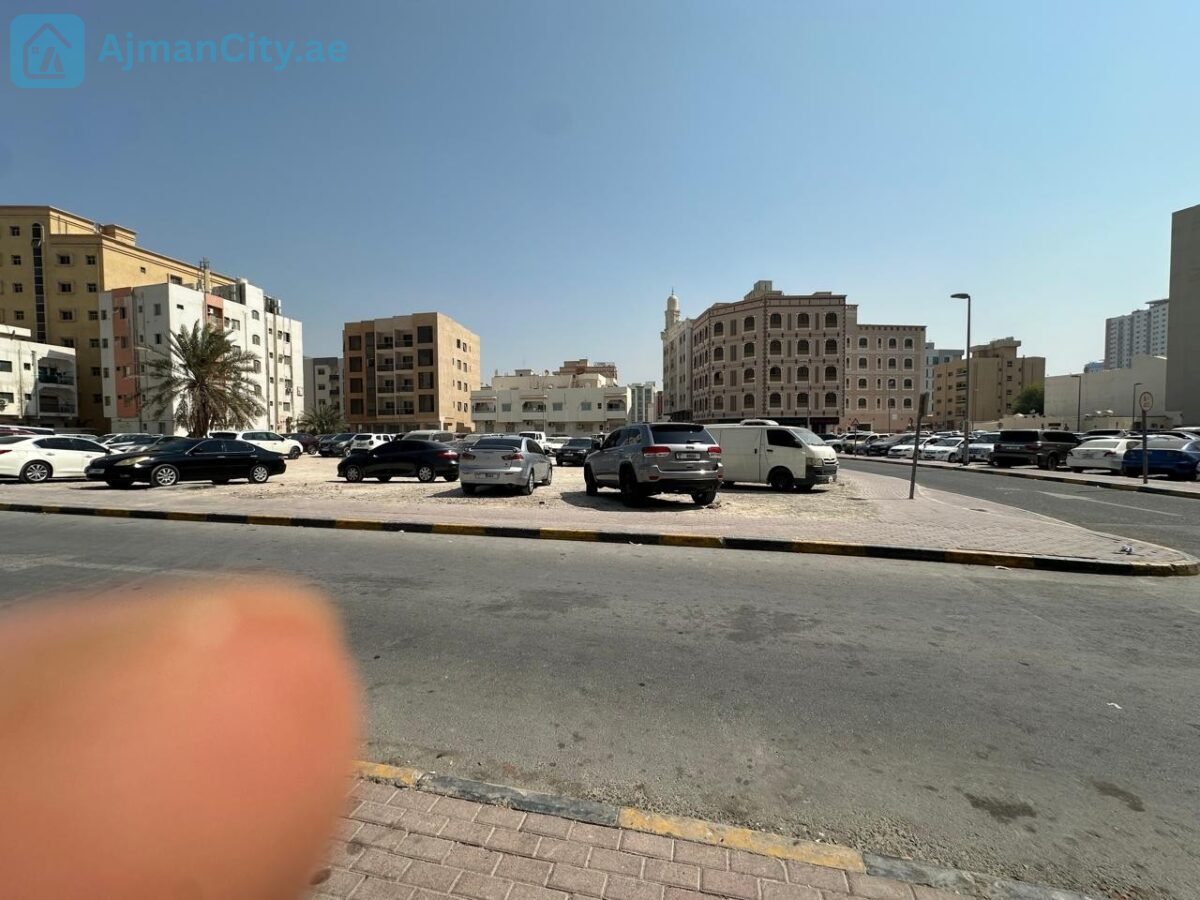 Corner Plot for Sale in Al Nakhil, Ajman, Located on Two Streets, 3,703 Sq. Ft., G+4 Permit Corner Plot for Sale in Al Nakhil, Ajman, Located on Two Streets, 3,703 Sq. Ft., G+4 Permit, Prime Location and Excellent Investment Opportunity, AED 4.2 Million.أرض زاوية على شارعين للبيع في النخيل عجمان مساحة 3703 قدم مربع تصريح أرضي و4 طوابق موقع مميز وفرصة استثمارية بسعر 4.2 مليون درهم