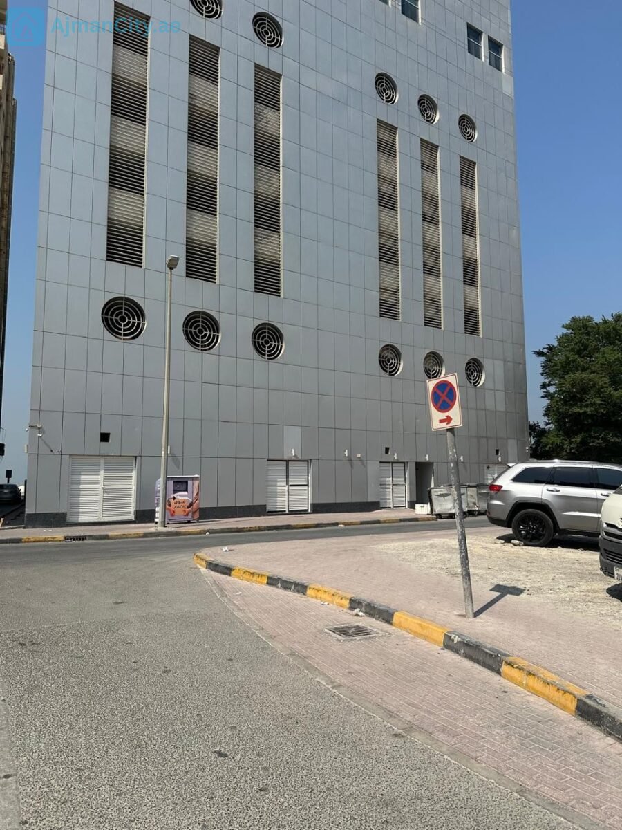 أرض زاوية سكني تجاري للبيع في النخيل – 344م² – أرضي + 4 – على شارعين أرض زاوية سكني تجاري للبيع في النخيل – 344م² – أرضي + 4 – على شارعين. Corner Residential & Commercial Plot for Sale in Al Nakheel – 344 SQM – G+4 – Two Streets