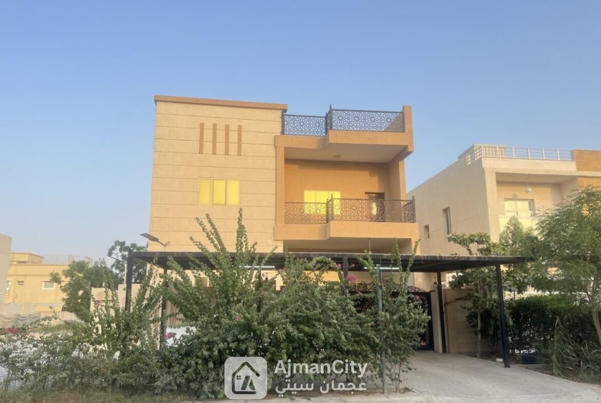 فيلا للبيع بالمويهات 3 بسعر مميز كورنر زاويه شارعين