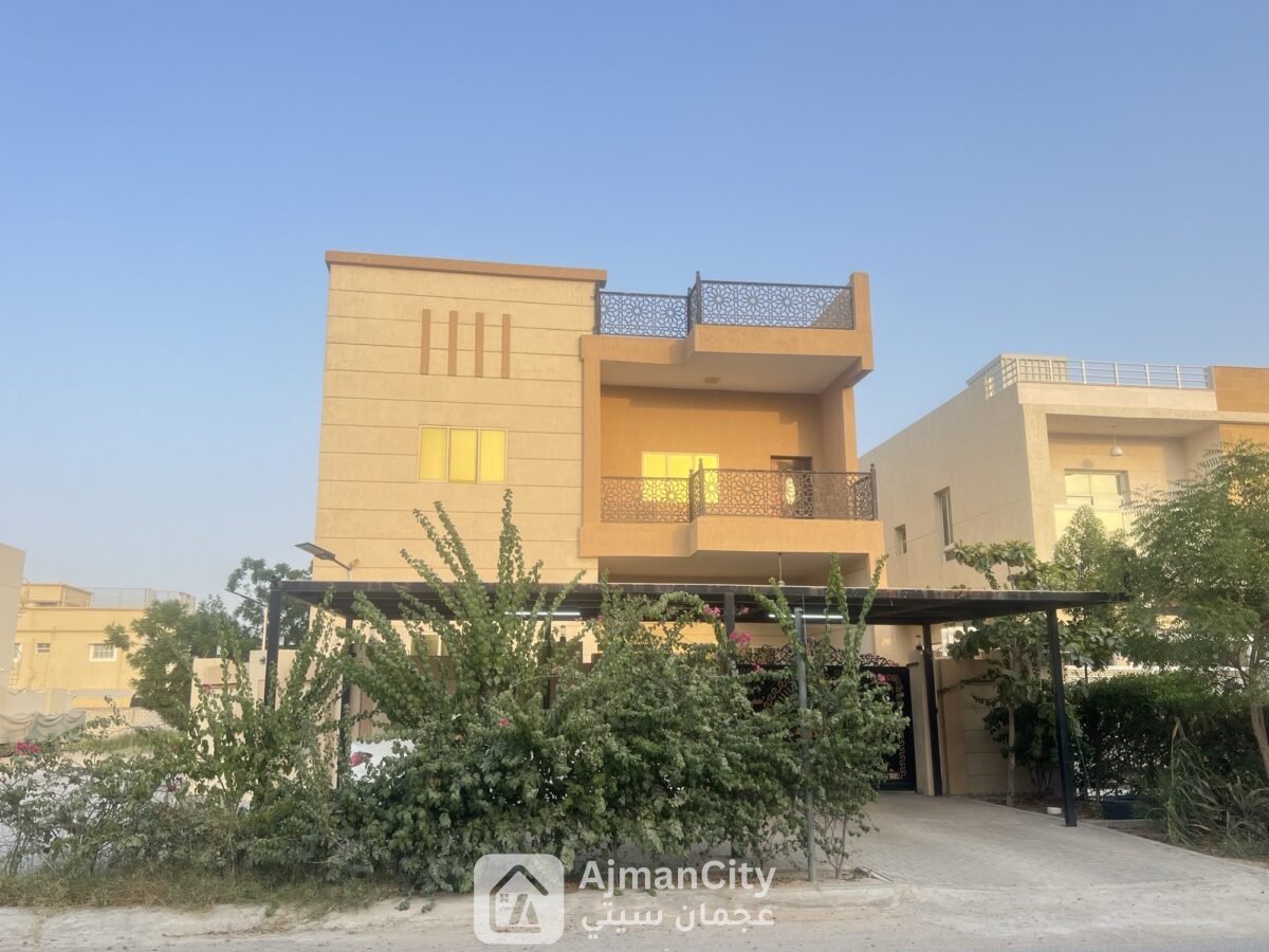 فيلا للبيع بالمويهات 3 بسعر مميز كورنر زاويه شارعين