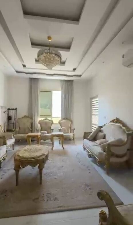 فيلا للإيجار